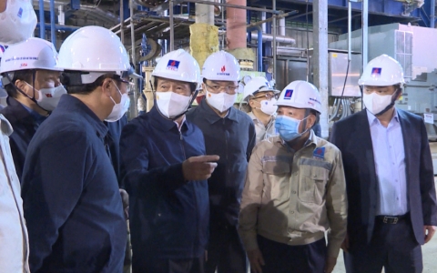  Phó Thủ tướng Lê Văn Thành đi thăm Nhà máy nhiệt điện Thái Bình 2 
