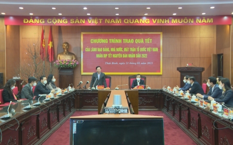 Phó chủ tịch Quốc hội chúc Tết tại Thái Bình