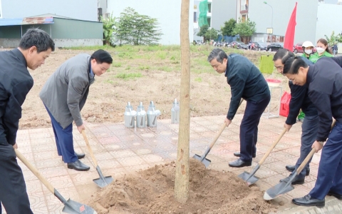 Thành phố Thái Bình phát động tết trồng cây "Đời đời nhớ ơn Bác Hồ” xuân Giáp Thìn năm 2024