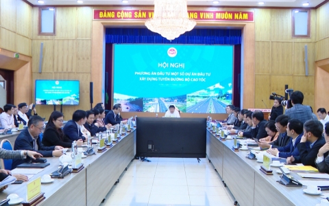 Thái Bình và Nam Định hoàn thiện các thủ tục hồ sơ trình Chính phủ để triển khai dự án cao tốc theo phương thức đối tác công tư