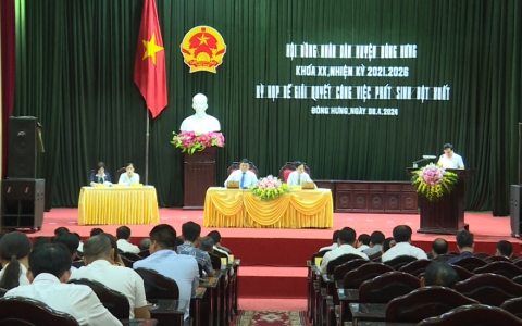 HĐND huyện Đông Hưng họp để giải quyết công việc phát sinh đột xuất