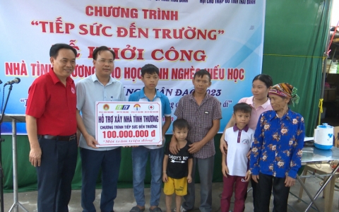 Khởi công nhà Tiếp sức đến trường cho học sinh nghèo huyện Quỳnh Phụ