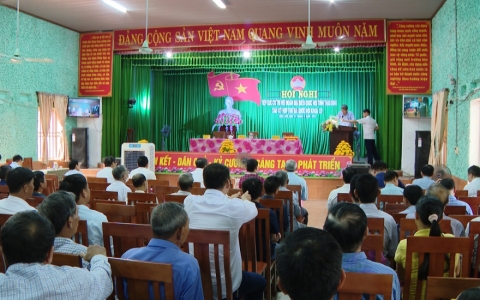Đoàn Đại biểu Quốc hội tiếp xúc cử tri huyện Đông Hưng và Tiền Hải