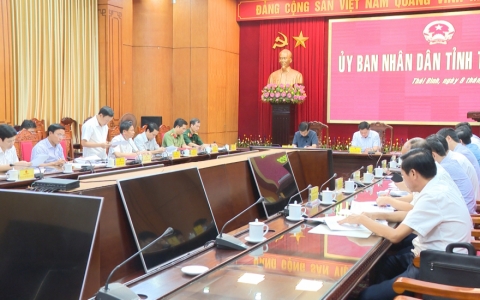 UBND tỉnh nghe báo cáo về giải phóng mặt bằng phát triển khu đô thị ven sông Trà Lý 