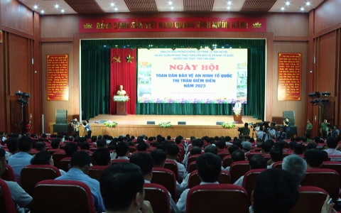 Đồng chí Trương Thị Mai, Thường trực Ban Bí thư dự Ngày hội Toàn dân bảo vệ an ninh Tổ quốc năm 2023 tại huyện Thái Thụy
