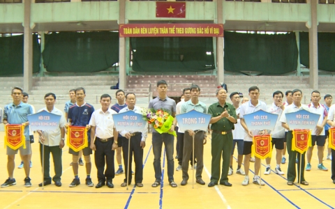 Giải giao hữu cầu lông Hội cựu chiến binh tỉnh Thái Bình