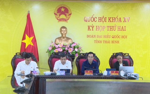 Hôm nay, Quốc hội thảo luận trực tuyến về Dự án Luật Thi đua khen thưởng và Dự án Luật Điện ảnh sửa đổi
