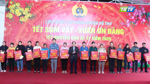 TẾT SUM VẦY 2025